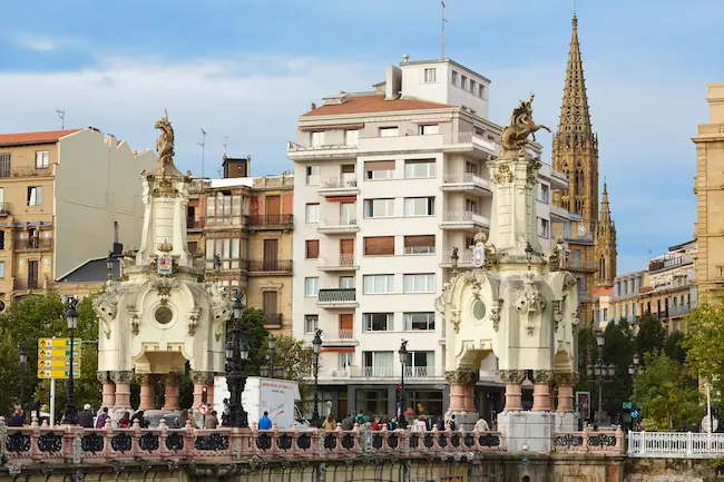 Zona romántica y antigua de Donosti, San Sebastián.