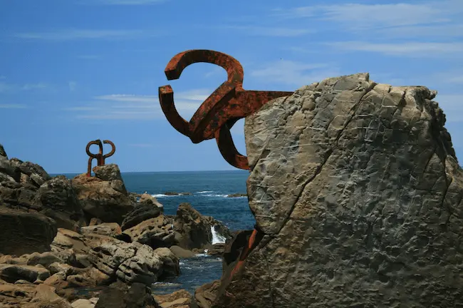 El Peine del Viento, escultura de Eduardo Chillida