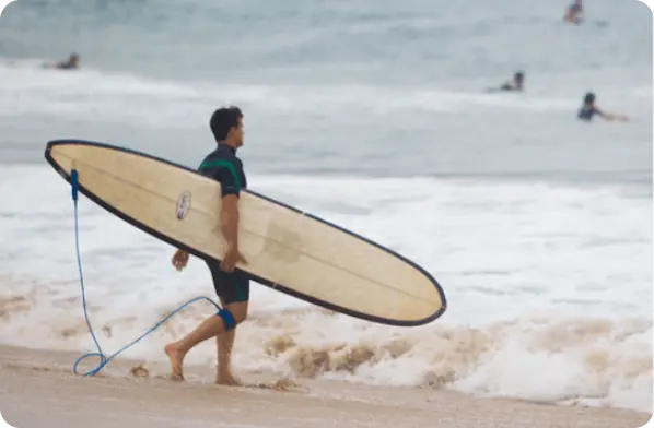 Gros: El barrio más joven y surfero de San Sebastián
