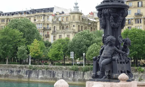 Detalle puente área romántica