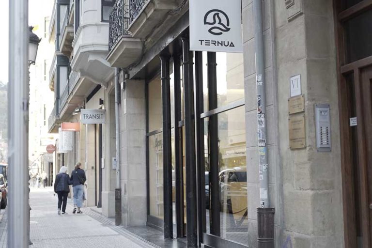 TERNUA BRAND HOUSE